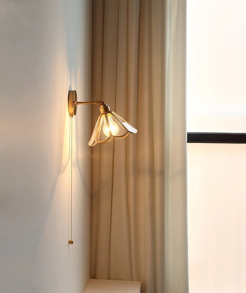 Vintage Flower Glass Wall Light with Brass Frame