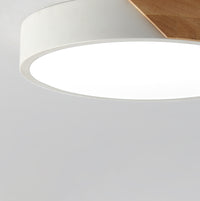 Wooden and Acrylic LED Flush Mount Ceiling Light in Scandinavian Style_Close up