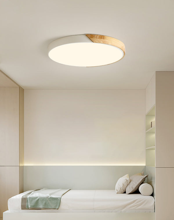 Wooden and Acrylic LED Flush Mount Ceiling Light in Scandinavian Style_White_in Minimalist Bedroom